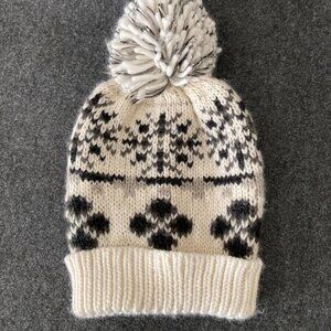 Sonoma The Supercozy White Grey Black Pom Pom Beanie Adult Unisex Hat One Size